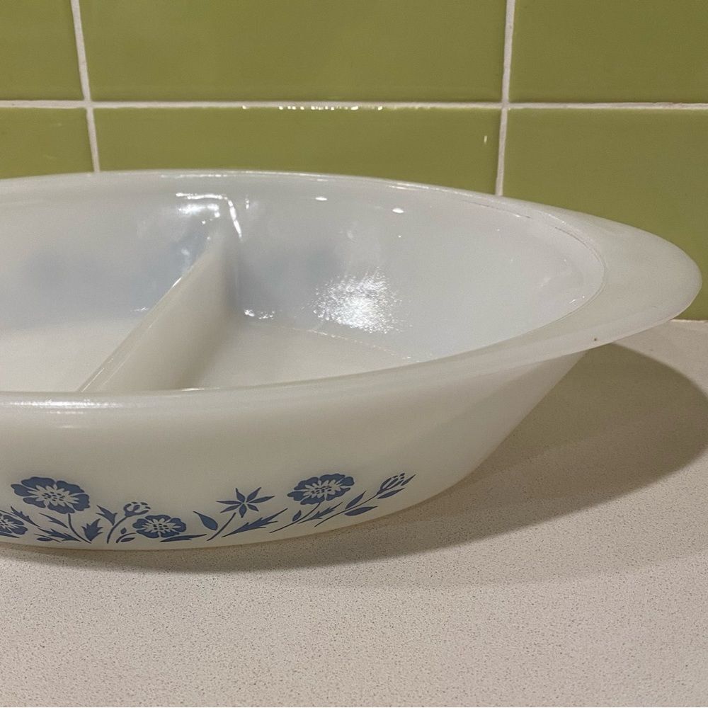 Vintage “Blue Cornflower” Divided Casserole Dish – Mid-Century - Picture 3 of 7